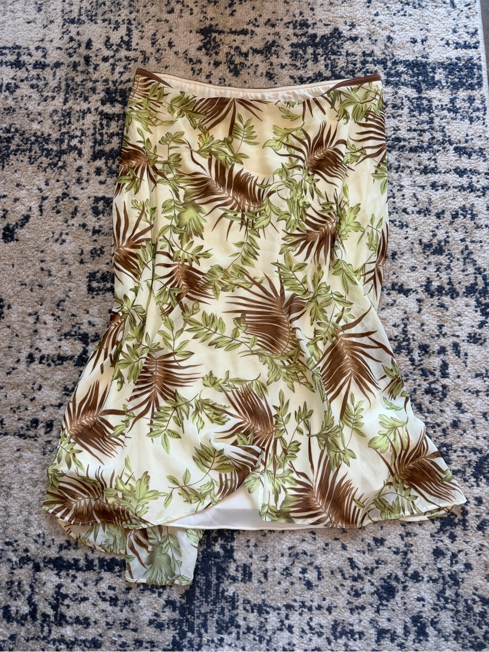 Floral Leaf Print Maxi Skirt in Cream and Brown